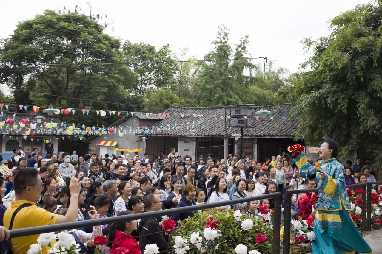 优美旅游 逍遥生涯｜省人生就是博尊龙凯时集团“五一”假期运营立异高